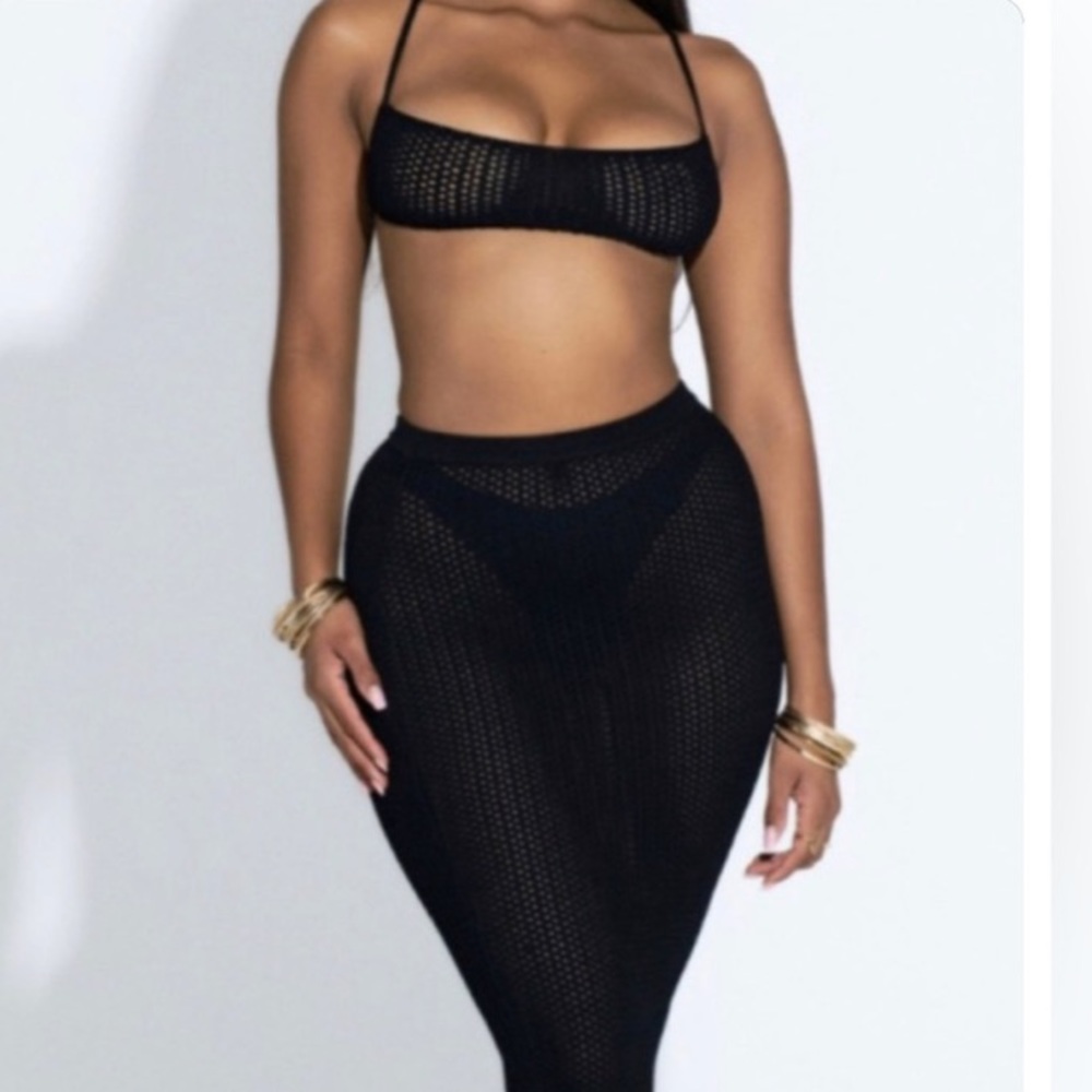 Two piece skirt set